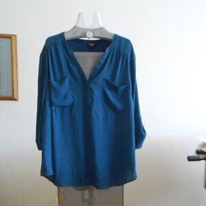 Torrid Pull over Bluse, 3/4 sleeve, teal blue, size 3 (W20-22)